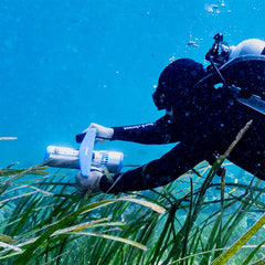 Lightweight Underwater Scooter w/3 Speed Levels and Cruise Control 